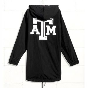 Texas A&M Raincoat Victoria’s Secret PINK - Size S NWT